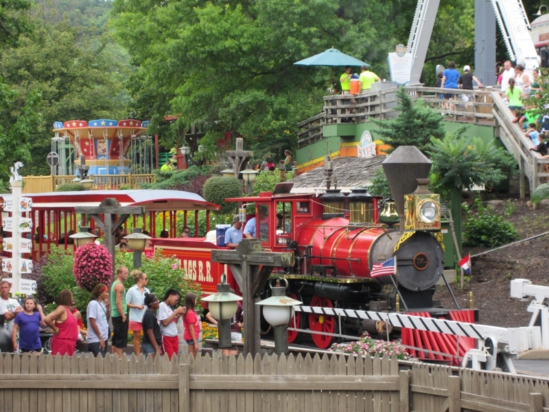six flags 1.jpg