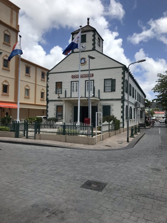 32BBC7E5-749A-4CBD-828F-DFDF215840DF.jpeg