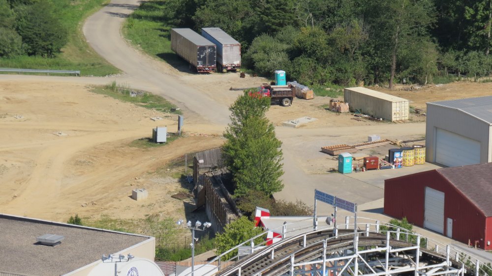 f0976512.jpg