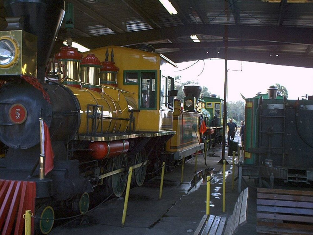 engine house.jpg