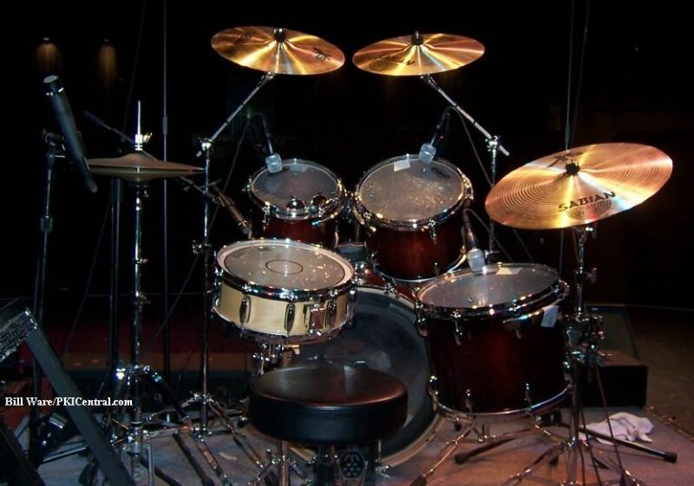 School or Rock Drum Set